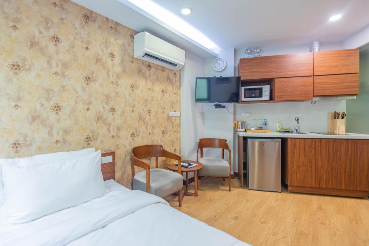22Land Moon West Lake Hanoi Esterno foto