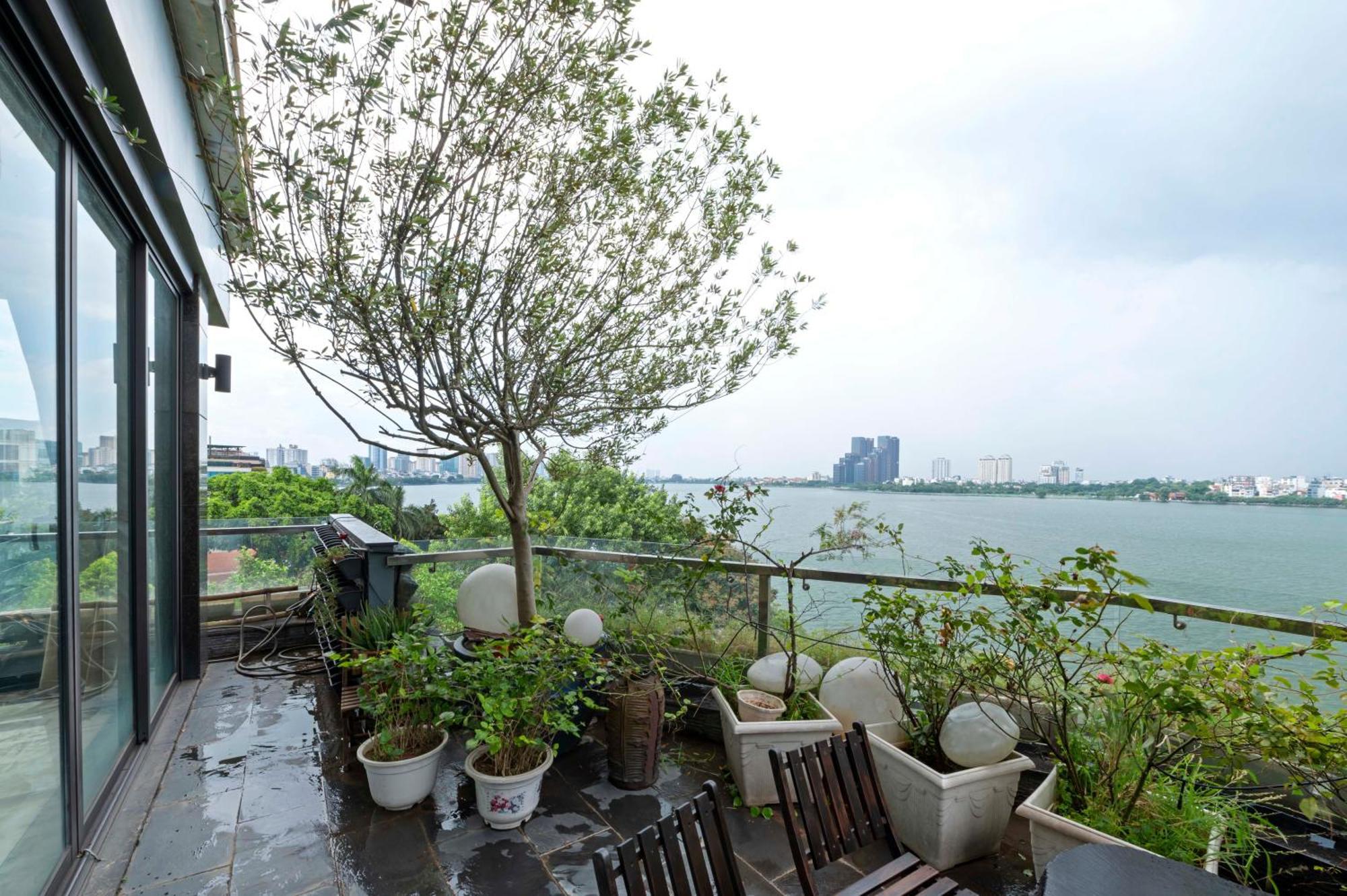 22Land Moon West Lake Hanoi Esterno foto